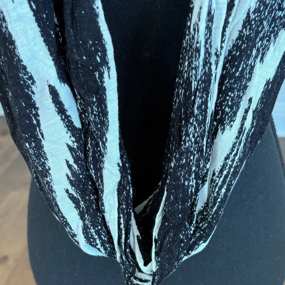 Calvin Klein Monochrome Abstract Scarf